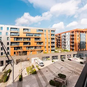  Apartment Flatbook - Center Brabank With Parking Polen